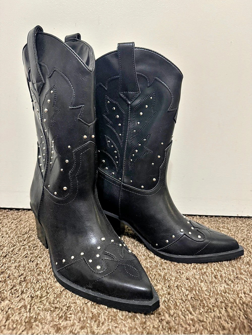Women's Studded Western Boots in Black Like New